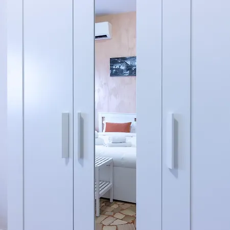 Apartment Housmart Galeotti 16