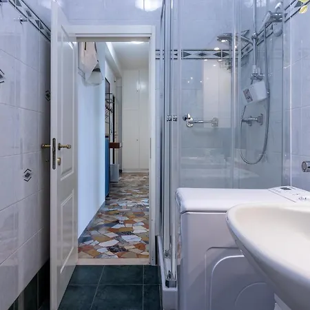 Housmart Galeotti 16 Apartment Bologna